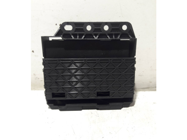 Блок комфорта    Volkswagen PASSAT B6   