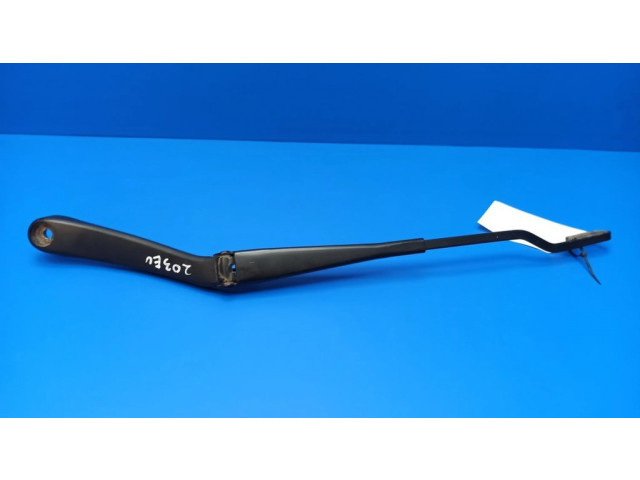 Ножка стеклоочистителей лобового стекла