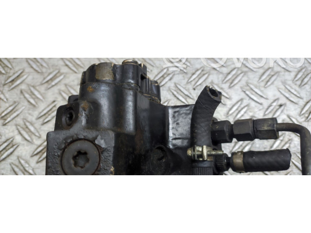 Топливный насос