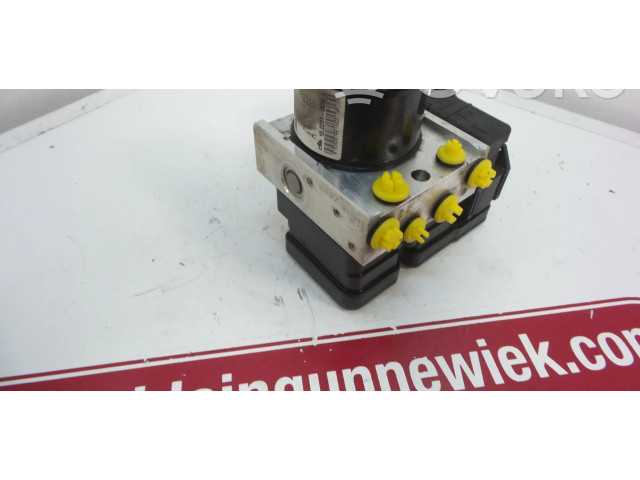 Блок АБС 6S432M110AA Ford Transit - Tourneo Connect 2003 - 2008 года