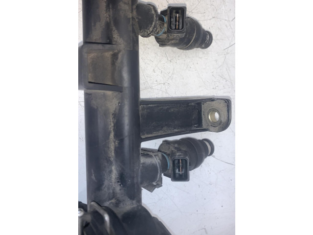 Топливная рампа Citroen Xsara для двигателя XU7JP4_LFY