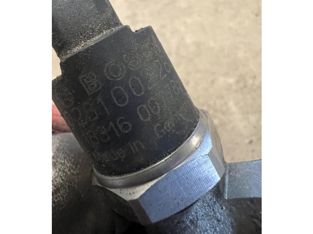 Vstřikovací lišta 028100228, 0445214017   Peugeot 607     