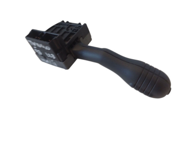 Ручка стеклоочистителей 7700832722, 7700832722   Renault Twingo I