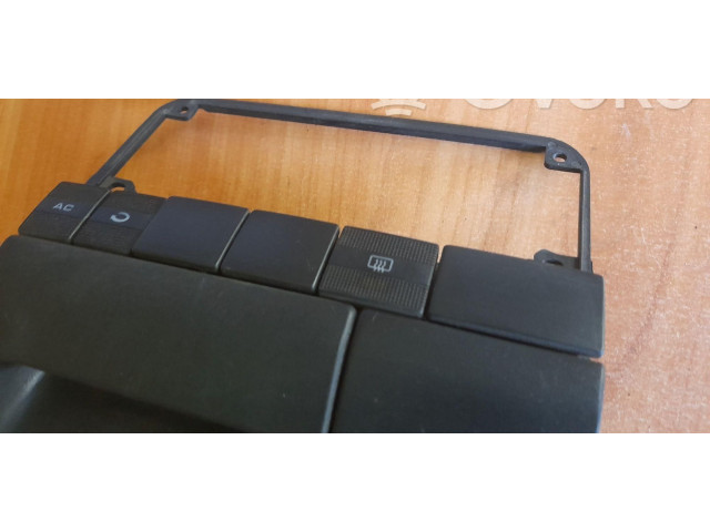 Панель приборов 1H1857305B Volkswagen Golf III