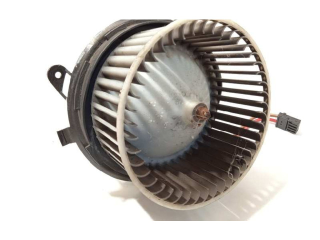 Вентилятор печки    V7771001, A2128200708   Mercedes-Benz CLS C218 X218