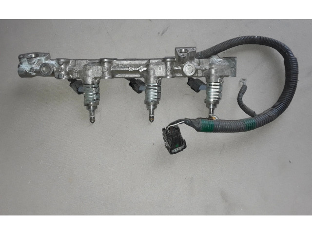 Vstřikovač 2325031030   Lexus GS 300 350 430 450H    2GR-FSE 