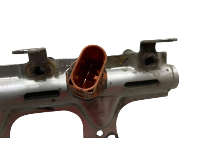 Комплект форсунок 06J133317M    Audi A3 S3 A3 Sportback 8P  СDAA 