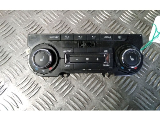Блок управления климат-контролем Skoda Yeti (5L)
