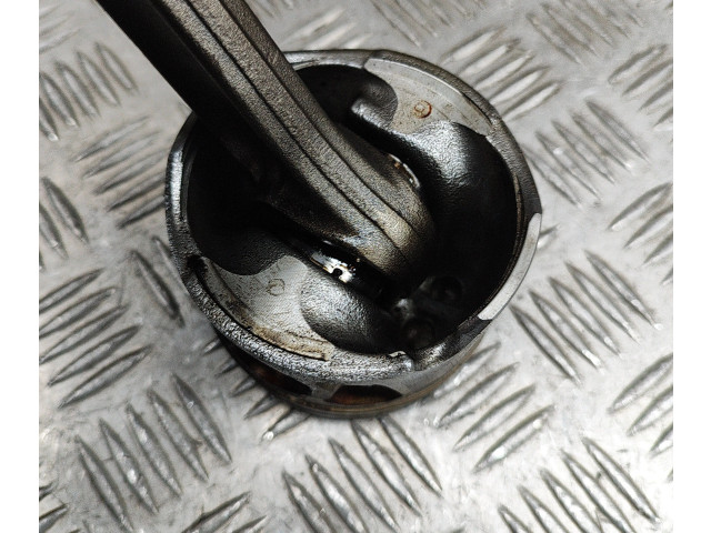  Поршень    Jeep Renegade  