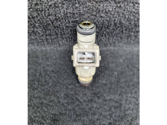 Vstřikovač 077133551Q, 0280155988 Audi A8 S8 D2 4D