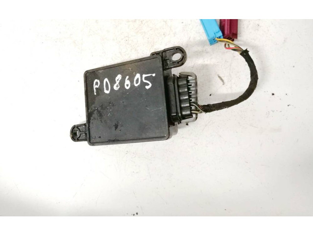 Блок управления 30734020, 28066582   Volvo S80