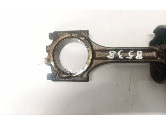  Поршень с шатуном    Volvo S60  