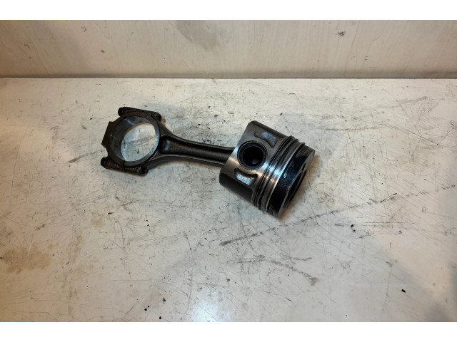  Поршень с шатуном  038107065EL, 038198401D  Volkswagen Transporter - Caravelle T5  