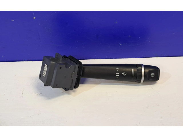 Ручка стеклоочистителей 30798527   Volvo S60