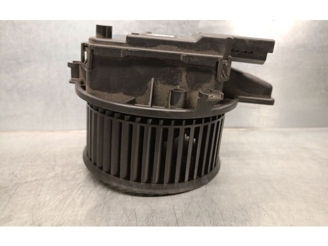 Вентилятор печки    4M1820021, 4M1820021   Audi A4 Allroad B9