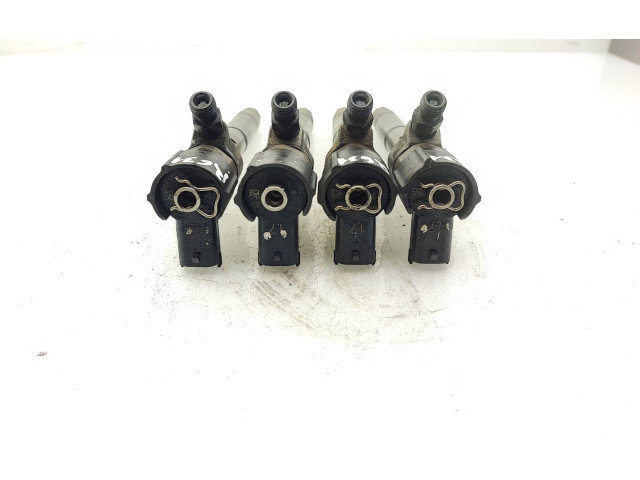 Vstřikovač 338002A800, 0445110 Hyundai i40 HX06