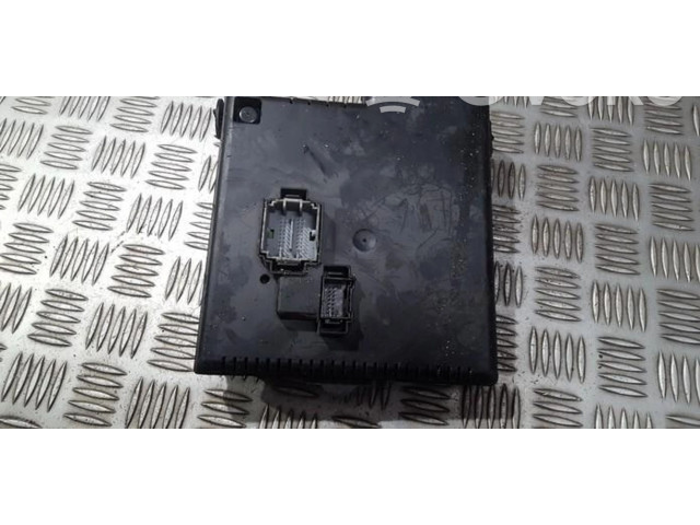 Блок предохранителей 30728512, 06w022 Volvo XC90