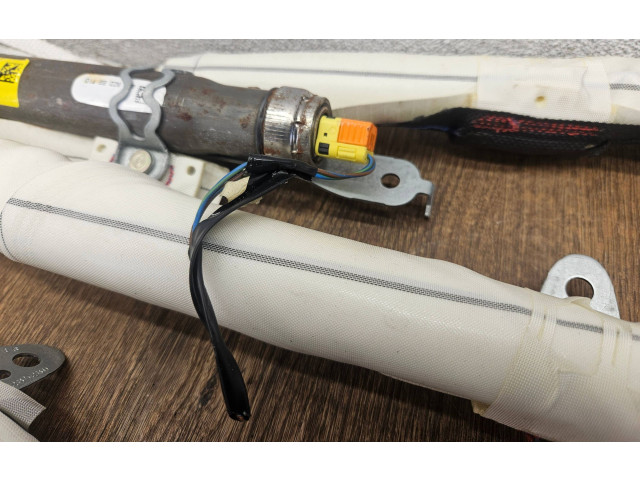 Боковая подушка безопасности EM2B-R042D94-AJ, 01170440794 Ford S-MAX