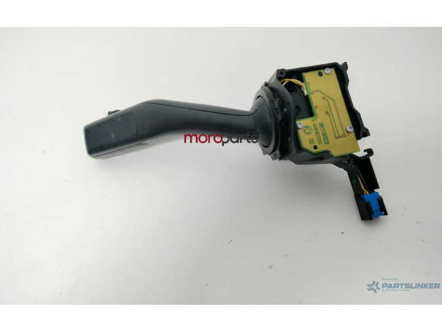 Ручка стеклоочистителей 1K0953519 Volkswagen Caddy