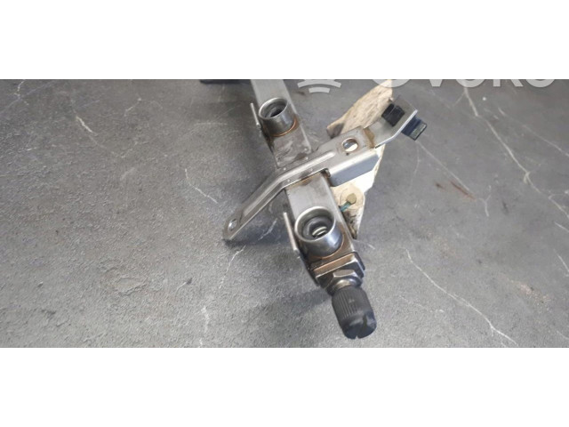 Vstřikovací lišta Opel Corsa A