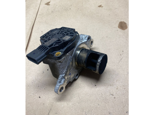 Клапан EGR 147101246R, H8201684044 Dacia Duster II