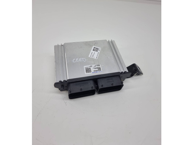 Блок управления двигателя 3919908021   KIA Ceed