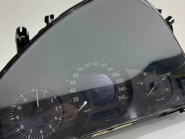 Přístrojová deska  Mercedes-Benz E W211 2004 A2115400411, 2115400411  