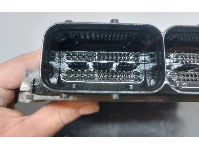 Блок управления двигателя 51806512, MJD6F3.Z1 Fiat Linea