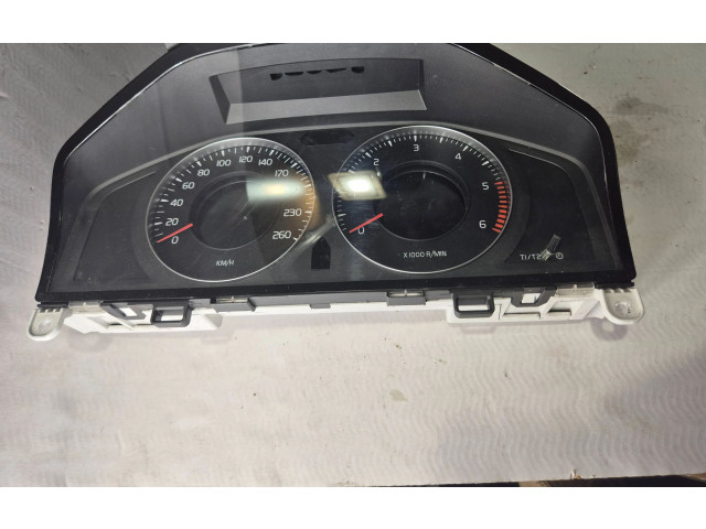 Панель приборов 36000411, 69199660U Volvo V70