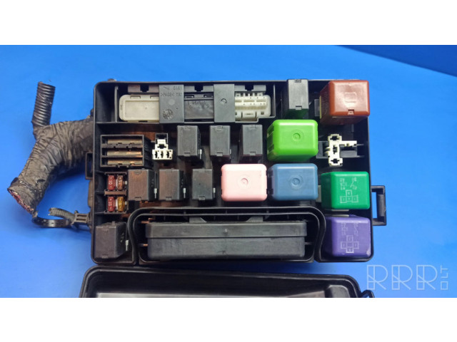 Pojistková skříňka 8266224100, 8921950020 Lexus SC 430 2001