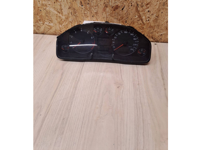 Панель приборов 4B0920900K Audi A6 S6 C5 4B