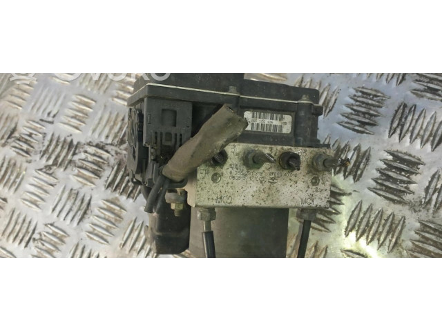 Блок АБС 0265231319, 47660AX010 Nissan Cube Z11 2002-2008 года