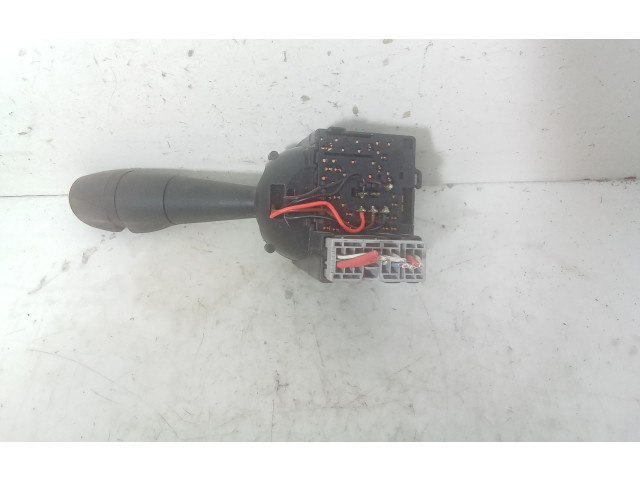 Подрулевой переключатель 681726046R   Dacia Duster