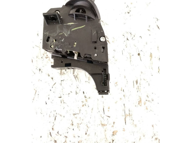 Ручка поворотов/ фонарей Jeep Grand Cherokee (WK) 2005 - 2010 года 215003