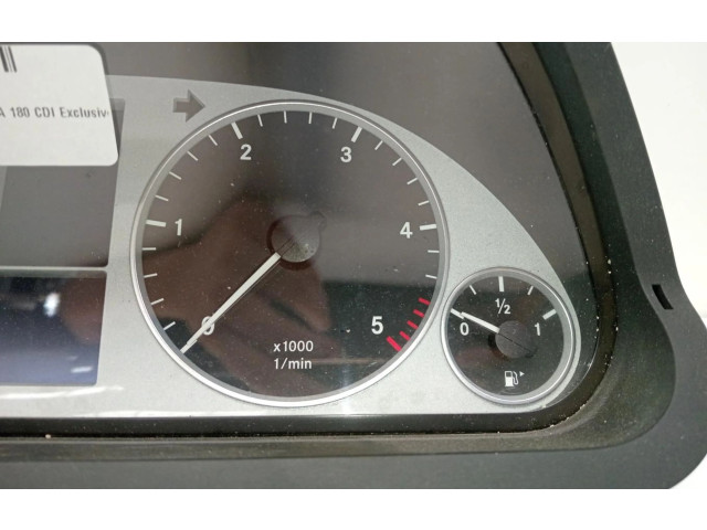 Панель приборов 1031098101, 1031098101 Mercedes-Benz A W169