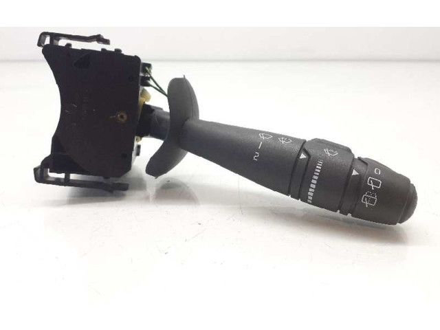 Ручка стеклоочистителей 7701048915, 8201193544 Renault Twingo II