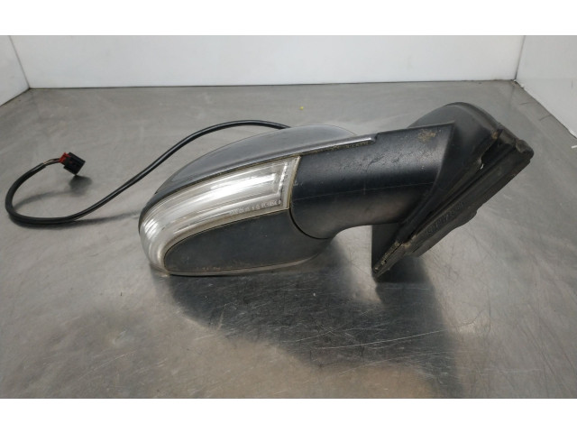 Зеркало электрическое Volkswagen Golf Plus 2005 - 2013 года