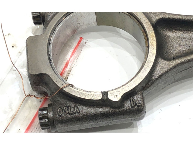 Поршень с шатуном    CXX   Volkswagen Golf VII