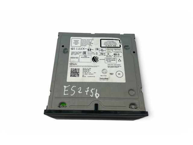 Радио/ проигрыватель CD/DVD / навигация 5Q0035840A    Skoda Fabia Mk3 (NJ)