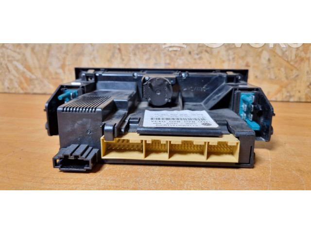 Блок управления климат-контролем 8z0820043   Audi A2