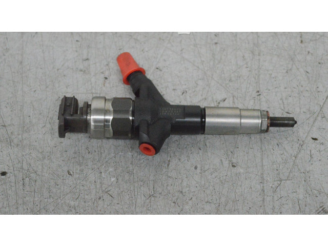 Форсунка 06K06720    Subaru Outback  EE20 