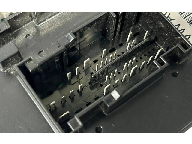 Блок комфорта 1K0937087AR, 5DK00965411 Skoda Yeti (5L)