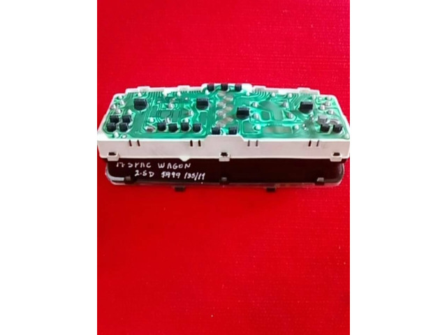 Přístrojová deska Mitsubishi Pajero 1998 257330-5871