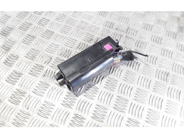 Блок предохранителей 63593576   Skoda Fabia Mk1 (6Y)    