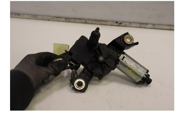 Двигатель стеклоочистителя заднего стекла     3C9955711A    Volkswagen PASSAT B6 