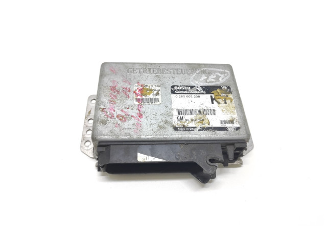 Блок управления двигателя 0260002298, 96017168   Opel Omega B1