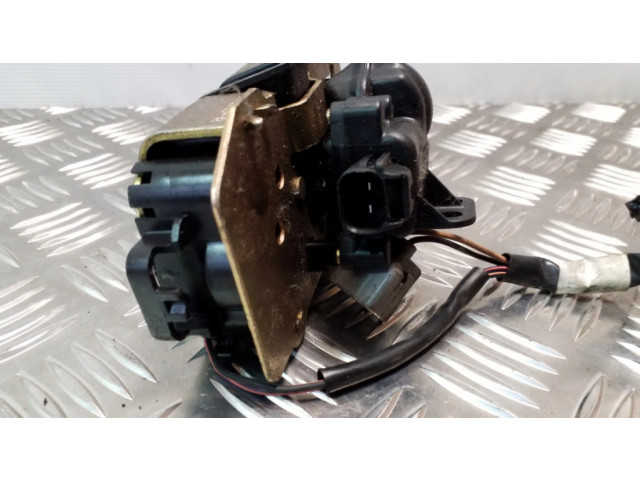 Zámek zadních dveří Chrysler Voyager 2006