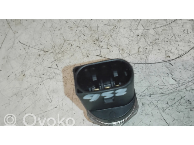 Датчик уровня горючего