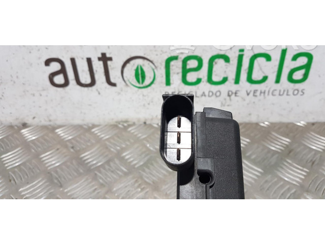 Блок предохранителей 1J0937550 Audi A3 S3 8L