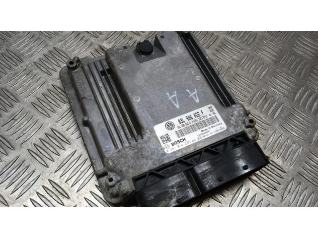 Řídící jednotka 03L906022F, 0281014236   Volkswagen Tiguan 2008